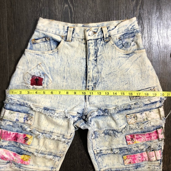 Vintage 80’s Acid Washed Jeans - Picture 8 of 14